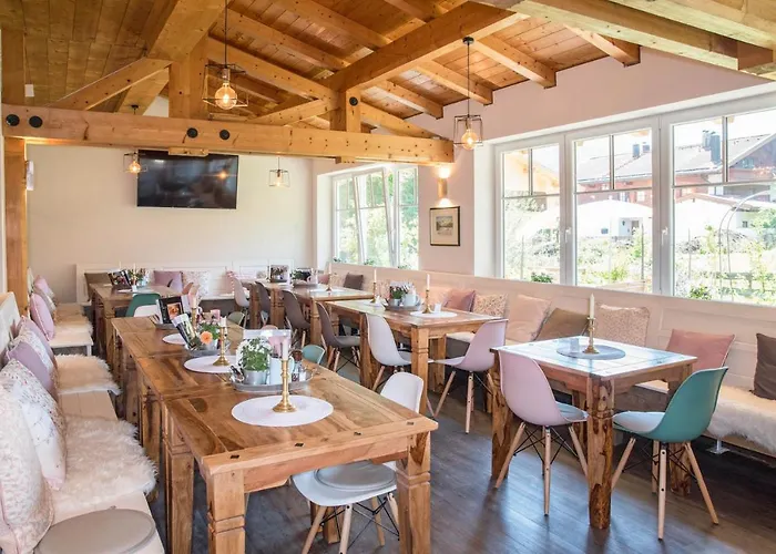 Alpenhotel Dahoam * Шлехинг